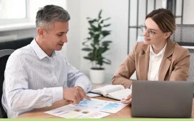 ¿Hacer la Renta solo o con gestor? Ventajas y riesgos que debes conocer